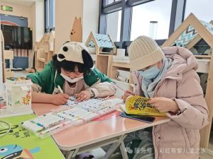彩虹有爱能量舱正式运营啦 | 在省医小勇士们有了一个温暖的空间